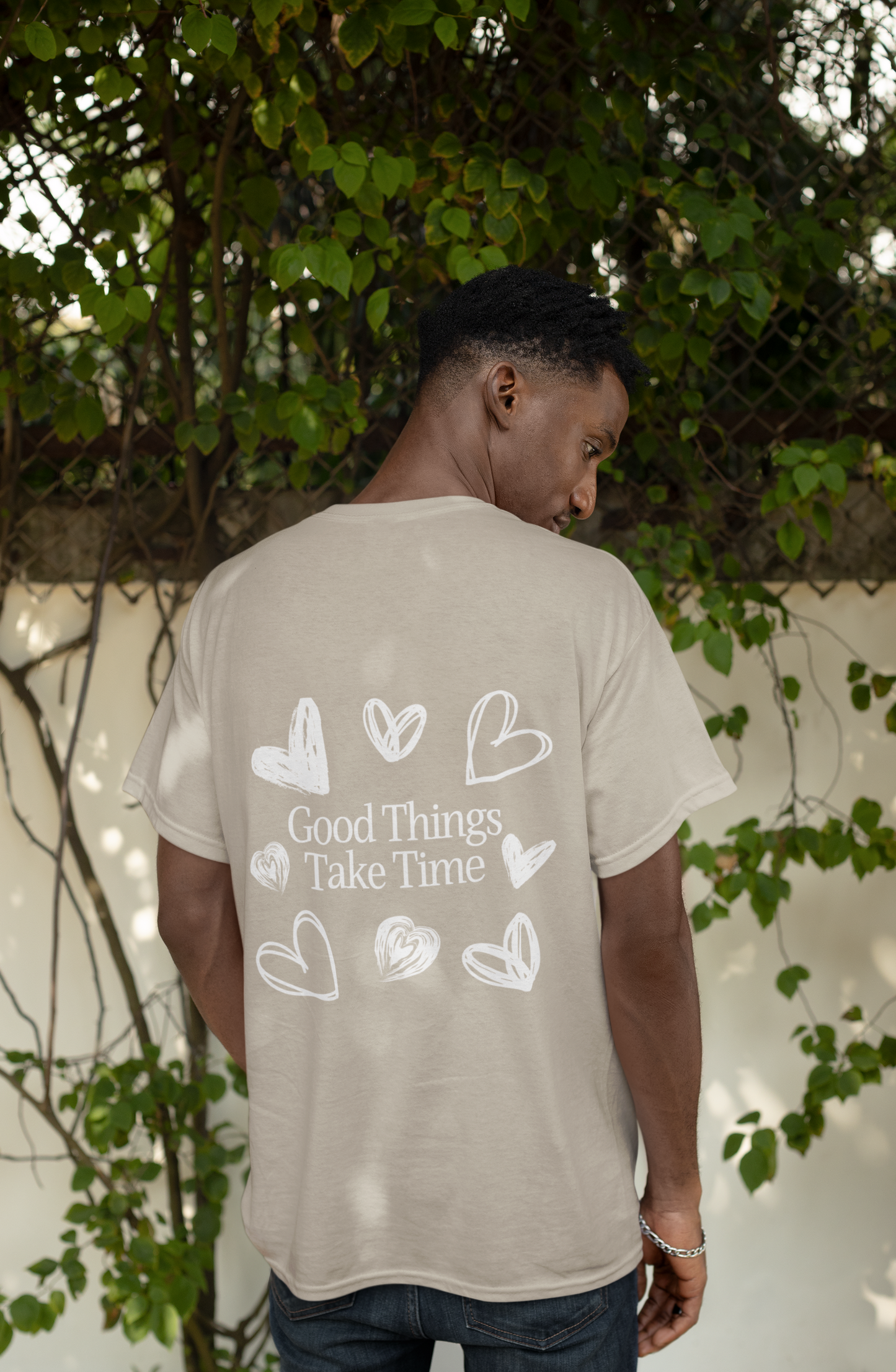 Luviquea - Good Things Take Time - T-Shirt